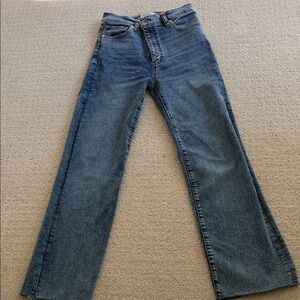 Frame Le Sleek Straight Ankle Jeans